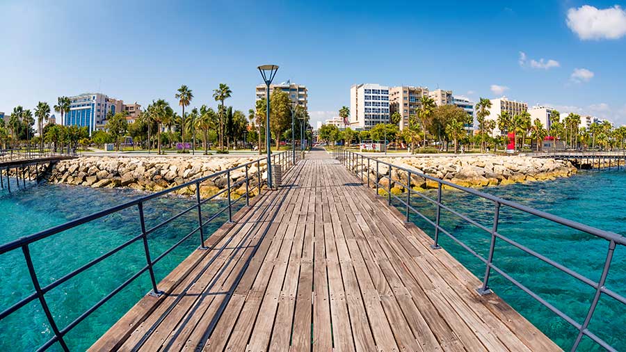 Where is the Cypriot real estate market headed? Hand in Hand 12